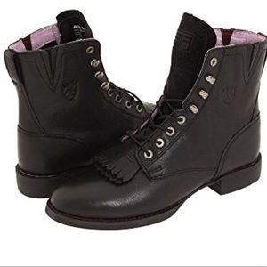 NWT Ariat Paddock Boots Size 8